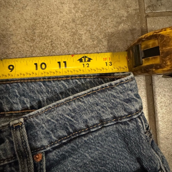 Levi's Gray Straight Jeans Classic Style 134 - Picture 3 of 7